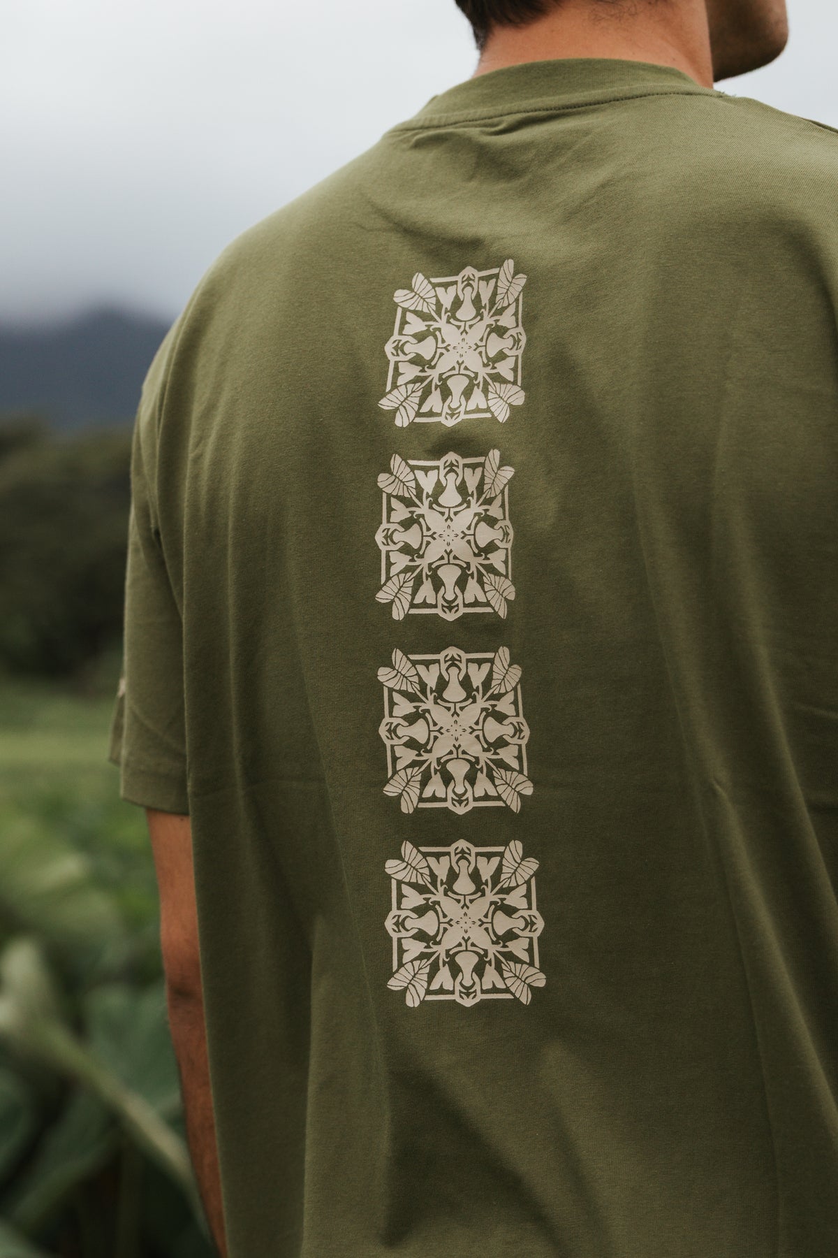 Mind Body Aina Tshirt GREEN