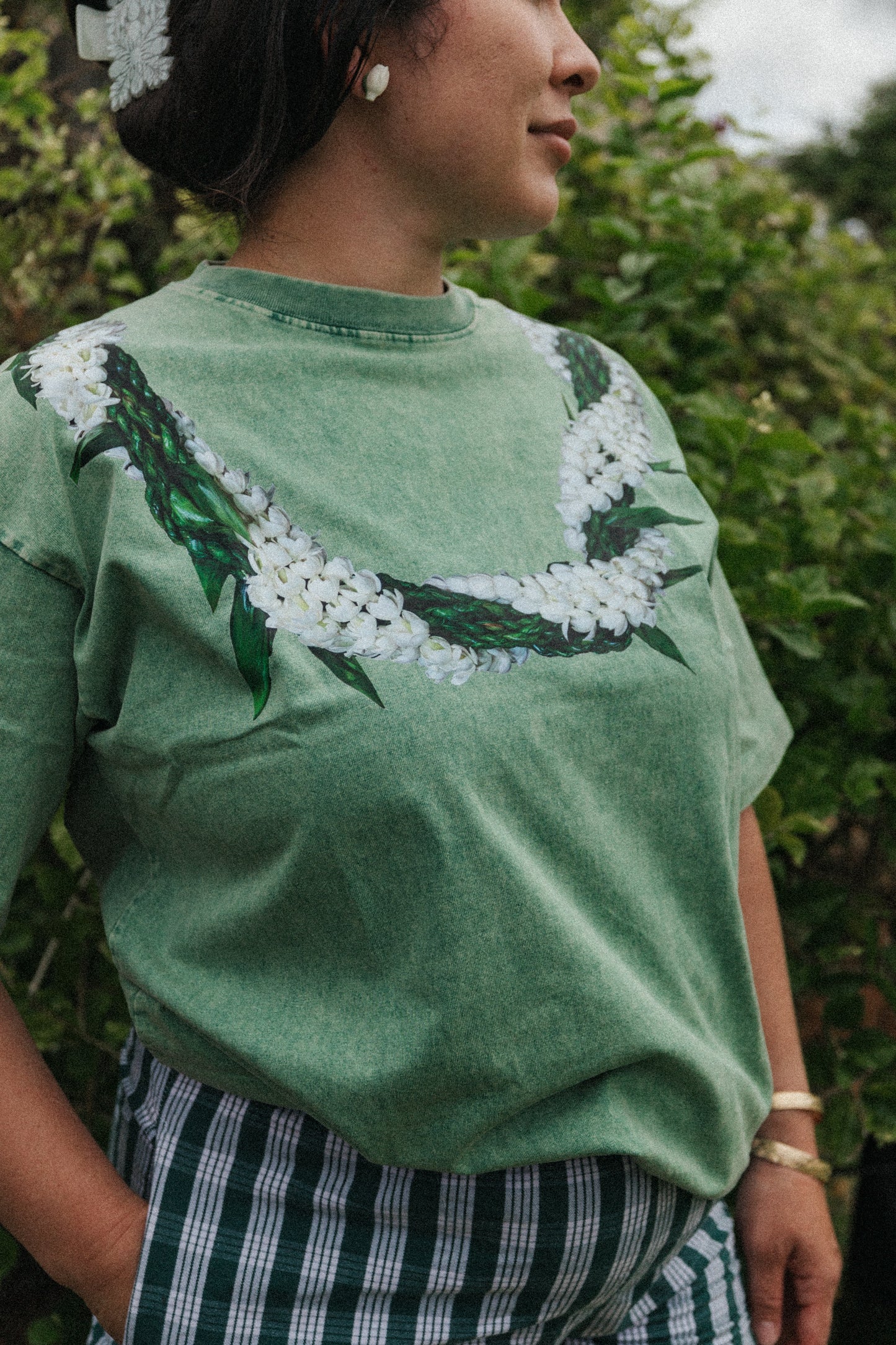 Lei Pikake Lāʻī T-shirt (Green) 2